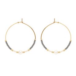 Kolczyki koła z szarymi japońskimi koralikami Miyuki. Szare kolczyki Lilou, z perłą, ze stali. Za 169.00 zł.