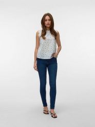 Vero Moda Bluzka w kolorze białym rozmiar: XL. Białe bluzki Vero Moda, xl, bez wzorów, z bawełny, bez kołnierzyka, bez ramiączek. Za 64.45 zł.