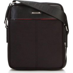 Torba 87-4U-201-1. Czarne listonoszki Wittchen, bez wzorów, z nylonu, bez dodatków. Za 349.90 zł.