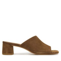 Klapki Vagabond Shoemakers. Brązowe klapki Vagabond Shoemakers, bez wzorów, bez obcasa. Za 499.99 zł.