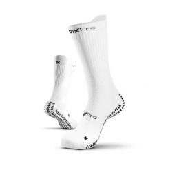 Skarpety koszykarskie SOXPro Fast Break Anti-Sprain Grip, białe. Białe skarpety GEARXPRO, bez wzorów. Za 178.00 zł.