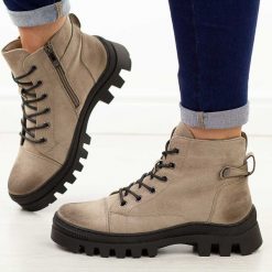 Khaki kh botki damskie na traperze Potocki 19317. Brązowe botki POTOCKI, na jesień, bez wzorów, z dzianiny, z okrągłym noskiem, bez obcasa, bez zapięcia. Za 229.00 zł.