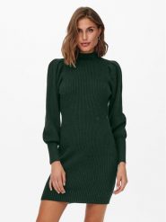 ONLY Sukienka dzianinowa 15232502 Zielony Comfort Fit. Zielone sukienki Only, m, bez wzorów, z dzianiny, bez kołnierzyka, bez ramiączek. Za 199.99 zł.