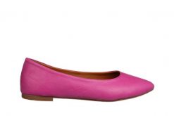 Baleriny Bayla-161 122 23Y8005 Bead 161704, Różowy, Skóra naturalna - 36. Czerwone baleriny Bayla, bez wzorów, z materiału, bez obcasa, na płaskiej podeszwie. W wyprzedaży za 179.10 zł.