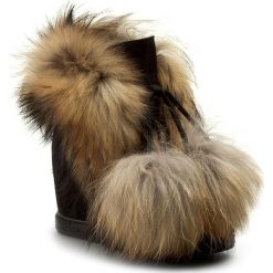Botki R.POLAŃSKI - 0842/K Czarny Jenot. Czarne botki R.Polański, z aplikacjami, ze skóry, bez obcasa, bez zapięcia. W wyprzedaży za 399.00 zł.