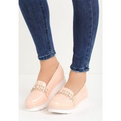 Różowe Mokasyny Glez. Czerwone mokasyny Born2be, bez wzorów, ze skóry, bez obcasa. Za 39.99 zł.