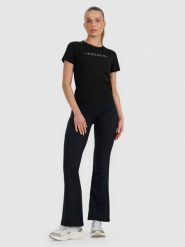 4F Legginsy z rozszerzanymi nogawkami damskie- czarne S. Czarne legginsy 4f, s, bez wzorów, z dzianiny, z podwyższonym stanem, długie. Za 99.99 zł.