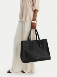 GINO ROSSI Torebka LA224-19154 Czarny. Czarne torebki klasyczne Gino Rossi, bez wzorów, ze skóry, bez dodatków. Za 559.99 zł.