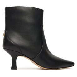 Botki Coach. Czarne botki Coach, bez wzorów, bez obcasa, na szpilce, bez zapięcia. Za 1,299.00 zł.