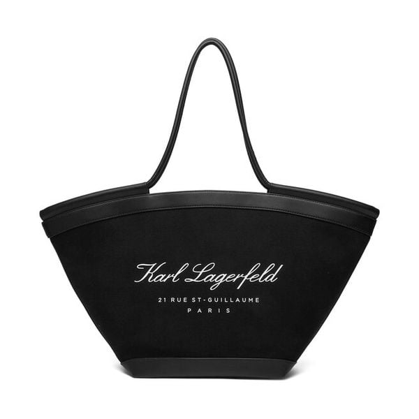 Torebka KARL LAGERFELD. Czarne torebki klasyczne KARL LAGERFELD, bez wzorów, bez dodatków. Za 849.99 zł.