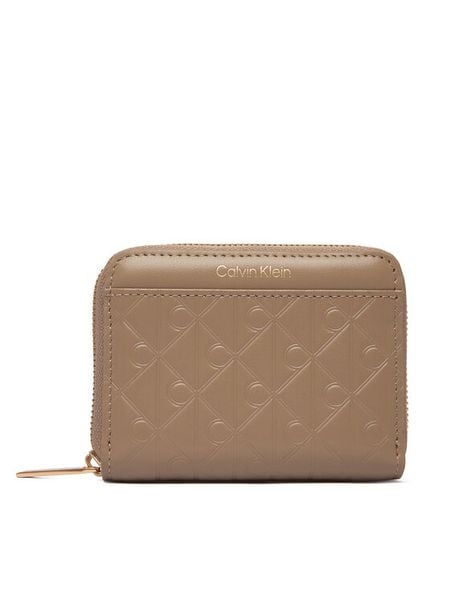 Calvin Klein Portfel Emblem Aop Embossed Zip Around LV04F1081G Beżowy. Brązowe portfele Calvin Klein, bez wzorów, ze skóry. Za 289.99 zł.