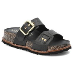 Czarne Klapki Yokono Modne Obuwie Damskie. Czarne klapki Yokono, bez wzorów, ze skóry, bez obcasa, na platformie. Za 309.00 zł.