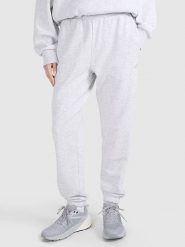 4F Spodnie dresowe w kolorze szarym rozmiar: XL. Szare spodnie dresowe 4f, xl, bez wzorów, z dresówki. Za 59.99 zł.