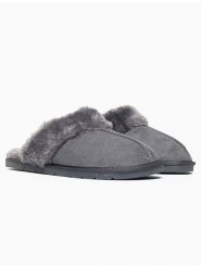 ISLAND BOOT Kapcie "Emefa" w kolorze szarym rozmiar: 41. Szare obuwie domowe Island Boot, bez wzorów, bez zapięcia. Za 109.00 zł.