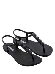 Ipanema Sandały w kolorze czarnym rozmiar: 38. Czarne sandały Ipanema, bez wzorów, klasyczne, z otwartym noskiem, bez obcasa, bez zapięcia. Za 61.17 zł.