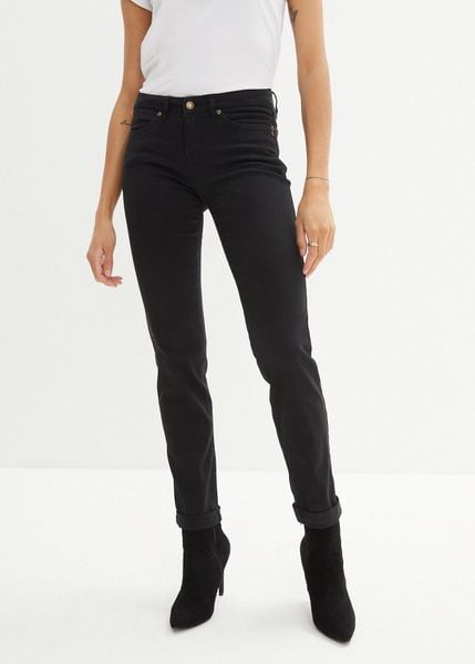 Jeansy ze stretchem straight, mid waist. Niebieskie jeansy bonprix, bez wzorów. Za 97.99 zł.