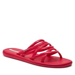 Klapki Ipanema. Czerwone klapki Ipanema, bez wzorów, bez obcasa. Za 69.99 zł.