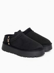 Blackfield Kapcie "Ediala" w kolorze czarnym rozmiar: 39. Czarne obuwie domowe Blackfield, bez wzorów, bez zapięcia. Za 177.95 zł.