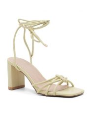 DeeZee Sandały KL-E3833-1 Zielony. Zielone sandały DeeZee, bez wzorów, z syntetyku, bez obcasa, na słupku, bez zapięcia. Za 73.99 zł.