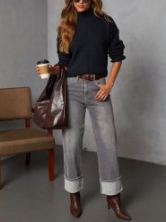 LA Angels Sweter w kolorze czarnym rozmiar: M. Czarne swetry LA Angels, m, bez wzorów, bez ramiączek. Za 165.99 zł.