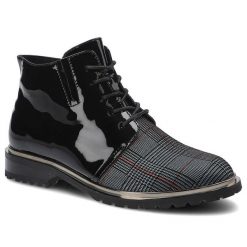 Czarne Botki Damskie Artiker Modne Buty Ocieplane. Czarne botki Artiker, bez wzorów, ze skóry, bez obcasa, bez zapięcia. Za 379.00 zł.