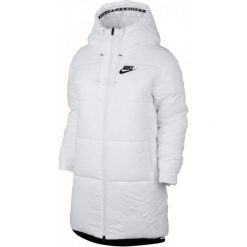 Nike Płaszcz Zimowy W Nsw Syn Fill Prka S. Kurtki sportowe Nike. W wyprzedaży za 419.00 zł.