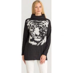 SWETER LIU JO. Czarne golfy Liu Jo, l, z aplikacjami, z materiału, bez ramiączek. Za 1,079.00 zł.