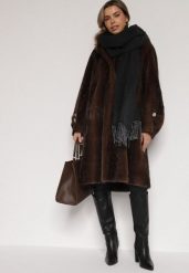 Czarny Klasyczny Szalik z Bawełny i Wiskozy z Frędzlami Vetilisa. Czarne szaliki Born2be, bez wzorów, z bawełny, eleganckie. Za 39.99 zł.