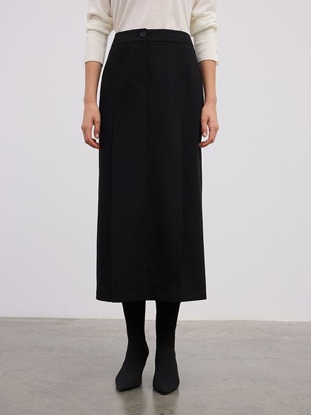 BGN Spódnica w kolorze czarnym rozmiar: 40. Czarne spódnice BGN, na co dzień, bez wzorów, midi, proste. Za 109.26 zł.