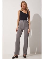 Happiness Istanbul Spodnie w kolorze szarym rozmiar: 40. Szare spodnie materiałowe Happiness Istanbul, na co dzień, bez wzorów, z materiału. Za 60.99 zł.