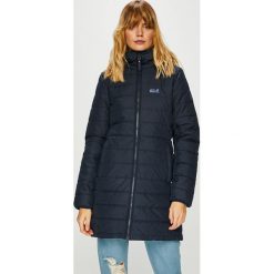 Jack Wolfskin - Kurtka Maryland. Fioletowe kurtki Jack Wolfskin, s, bez wzorów, z materiału, z kapturem. W wyprzedaży za 629.90 zł.