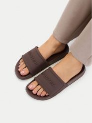 Hunter Klapki CEO-3C048 Brązowy. Brązowe klapki Hunter, bez wzorów, z syntetyku, bez obcasa. Za 119.99 zł.