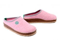 DR. BRINKMANN 320264-42 rosa, kapcie damskie. Czerwone obuwie domowe Dr. Brinkmann, bez wzorów, bez zapięcia. Za 157.17 zł.