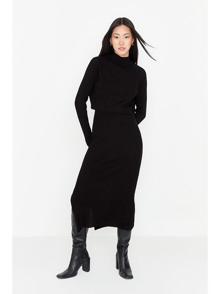 Trendyol 2-częściowy zestaw w kolorze czarnym rozmiar: L. Czarne swetry Trendyol, l, bez wzorów, ze splotem, bez ramiączek. Za 143.22 zł.