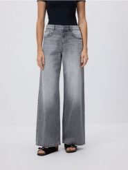 Jeansy baggy fit - jasnoszary. Szare jeansy Reserved, bez wzorów. Za 139.99 zł.