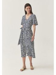 TATUUM Sukienka w kolorze granatowo-białym rozmiar: 42. Niebieskie sukienki Tatuum, bez wzorów, z tkaniny, bez kołnierzyka, bez ramiączek, midi. Za 211.31 zł.