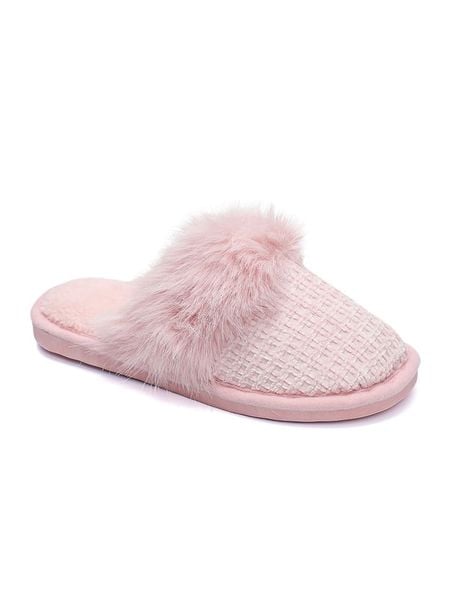Confly Kapcie w kolorze jasnoróżowym rozmiar: 38. Różowe obuwie domowe Confly, bez wzorów, bez zapięcia. Za 52.05 zł.