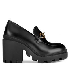 Półbuty Badura. Czarne czółenka Badura, bez wzorów, bez obcasa, na obcasie, bez zapięcia. Za 265.99 zł.