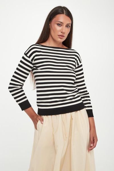 Sweter damski Stecca WEEKEND MAX MARA. Swetry Weekend Max Mara, xs, bez wzorów, bez ramiączek. Za 839.00 zł.