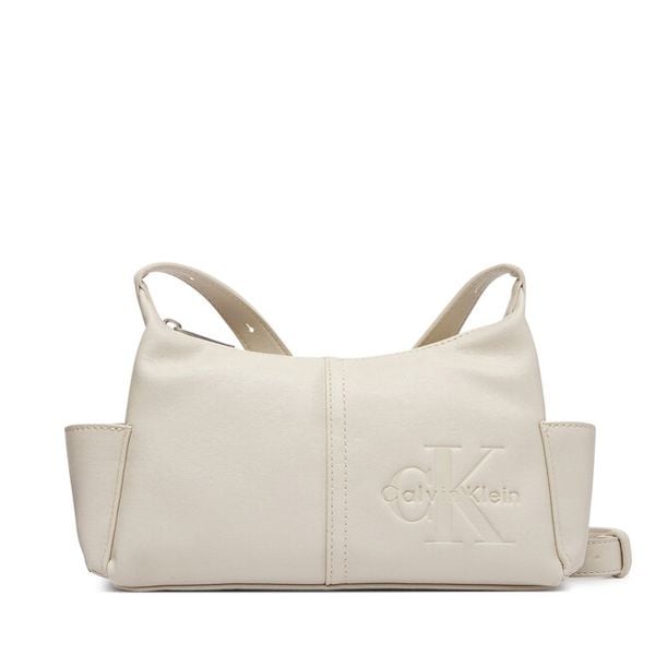 Torebka Calvin Klein. Białe torebki klasyczne Calvin Klein, bez wzorów, bez dodatków. Za 409.99 zł.