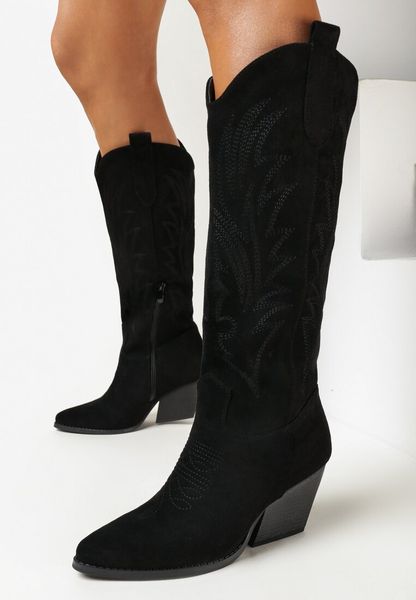 Czarne Kozaki Kowbojki na Stożkowym Obcasie Keralin. Czarne kozaki Born2be, z jeansu, bez obcasa, na obcasie, bez zapięcia. Za 159.99 zł.