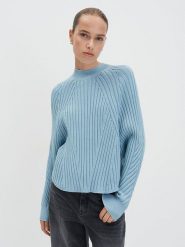 Someday Sweter w kolorze błękitnym rozmiar: M. Niebieskie swetry someday., m, bez wzorów, prążkowane, bez ramiączek. Za 173.99 zł.
