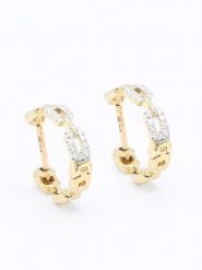 ATELIER DU DIAMANT Złote kolczyki-kreole "Mila" z diamentami rozmiar: onesize. Żółte kolczyki ATELIER DU DIAMANT, z diamentem, złote. Za 1,239.99 zł.