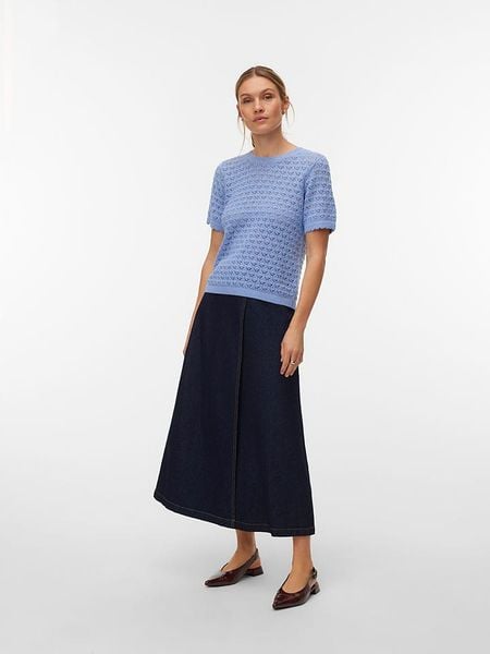 Vero Moda Sweter "Jaqueline" w kolorze błękitnym rozmiar: M. Niebieskie swetry Vero Moda, m, bez wzorów, ze splotem, bez ramiączek. Za 93.94 zł.