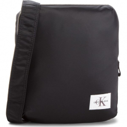 Saszetka CALVIN KLEIN - Pilot Twill Flat Pac K40K400631 001. Czarne torby na ramię Calvin Klein, bez wzorów, z materiału, młodzieżowe, bez dodatków. W wyprzedaży za 249.00 zł.