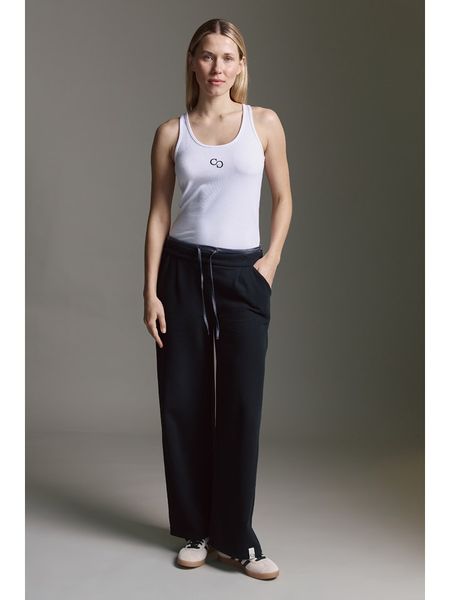 Cotton Candy Spodnie dresowe w kolorze czarnym rozmiar: XS. Czarne spodnie dresowe Cotton Candy, xs, bez wzorów, z dresówki. Za 125.85 zł.