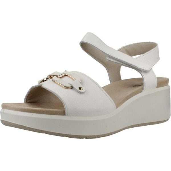 Sandały IMAC 758460I Biały. Białe sandały Imac, bez wzorów, ze skóry, bez obcasa, bez zapięcia. Za 312.99 zł.