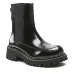 Sztyblety DeeZee. Czarne botki DeeZee, bez wzorów, bez obcasa, na płaskiej podeszwie, bez zapięcia. Za 179.99 zł.