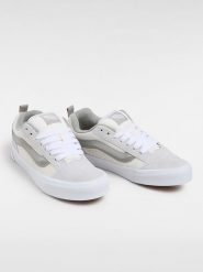 Vans Skórzane sneakersy "Knu Skool" w kolorze kremowo-jasnoszarym rozmiar: 40. Brązowe trampki Vans, bez wzorów, bez zapięcia. Za 202.45 zł.