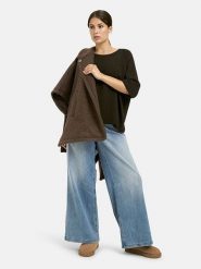 Milano Italy Sweter w kolorze ciemnobrązowym rozmiar: L. Brązowe swetry Milano Italy, l, bez wzorów, z kaszmiru, bez ramiączek. Za 173.99 zł.